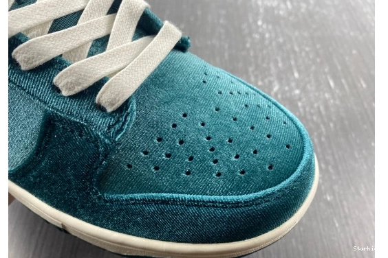 Velvet Nike DZ5224-300 Dunk Green Low 1021